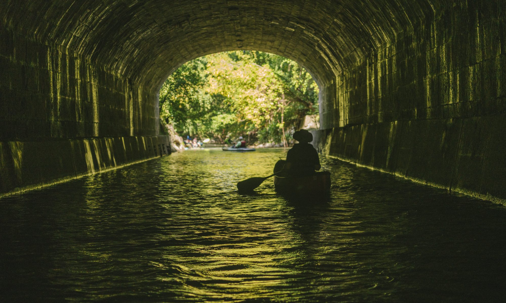 canoeing through syracuse on onondaga creek